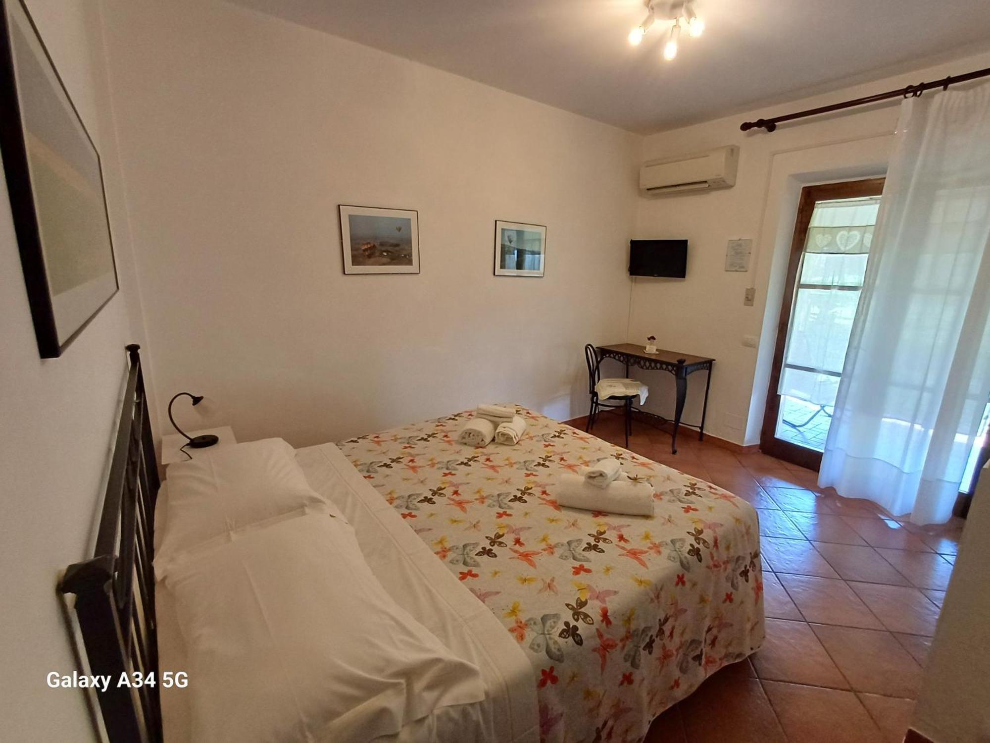 Agriturismo Bio Pian Dei Casali Saturnia Exterior photo
